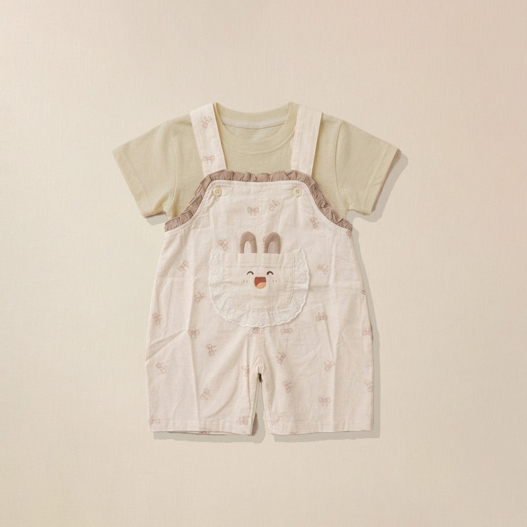 Beige bunny pocket dungaree shorts and cream t-shirt set for kids
